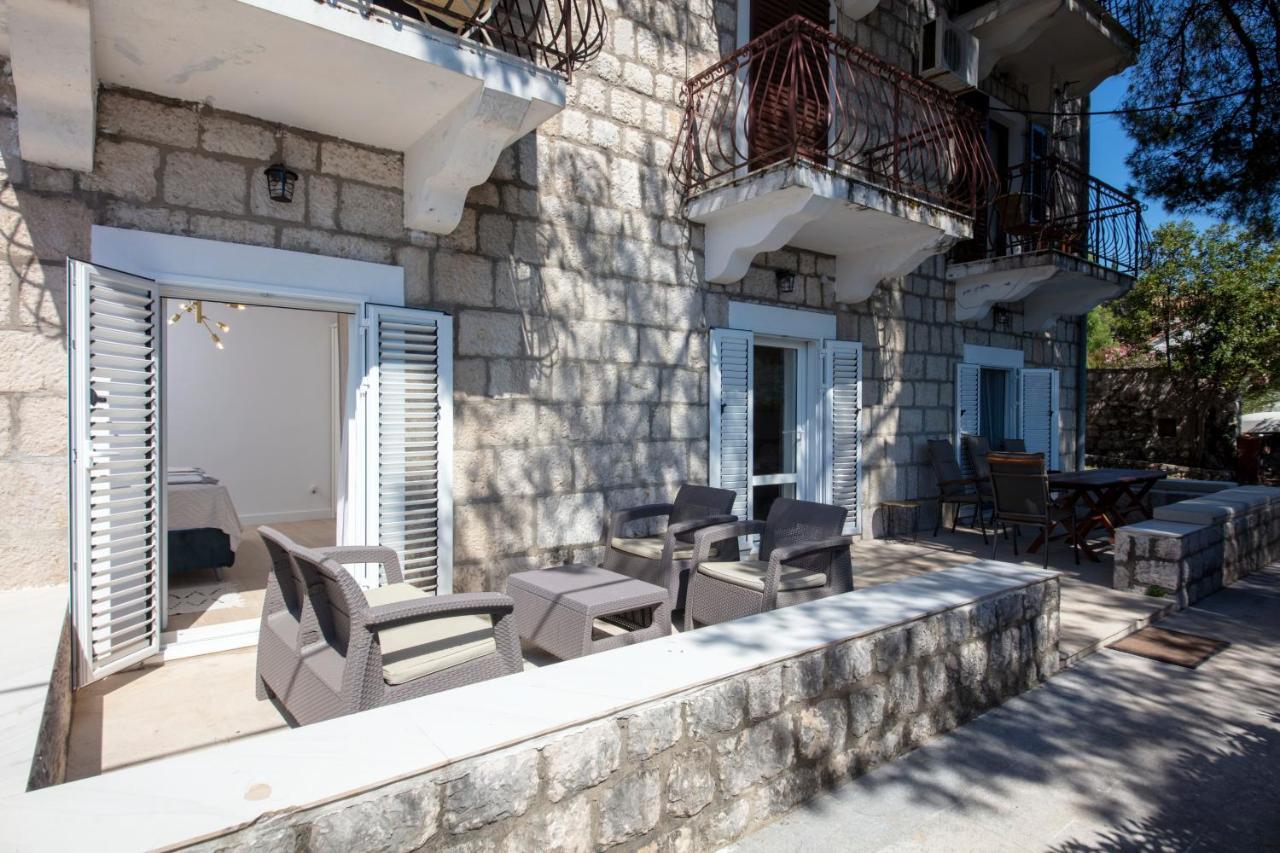 Spring Apartment Perast Extérieur photo